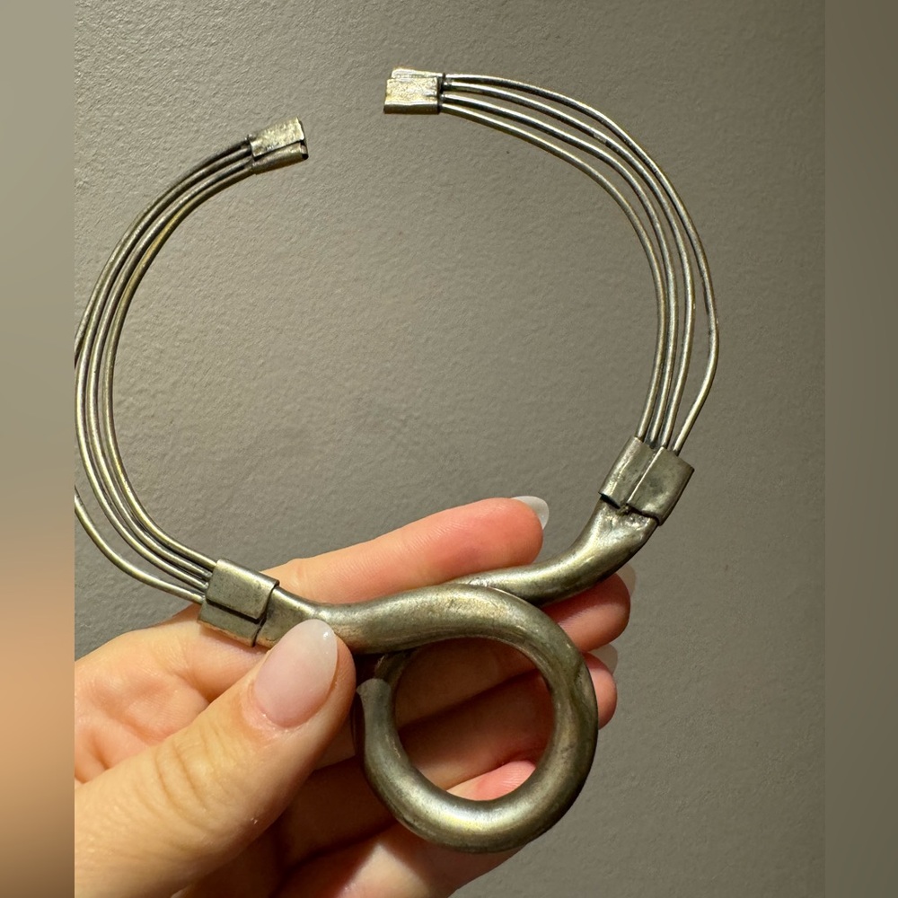 Stunning (Possibly Silver) Unique Collar Necklace - image 6